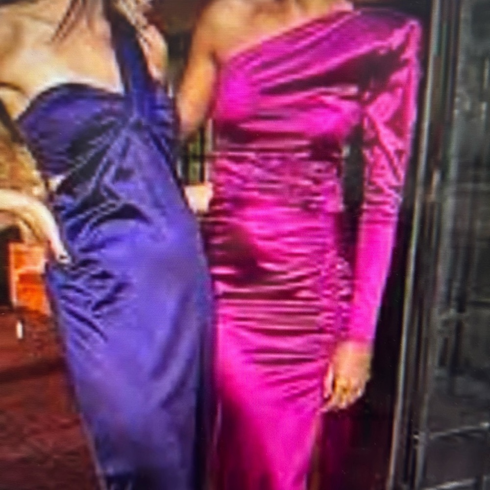 Express two piece satin rouched , one holder top of pool and skirt size large